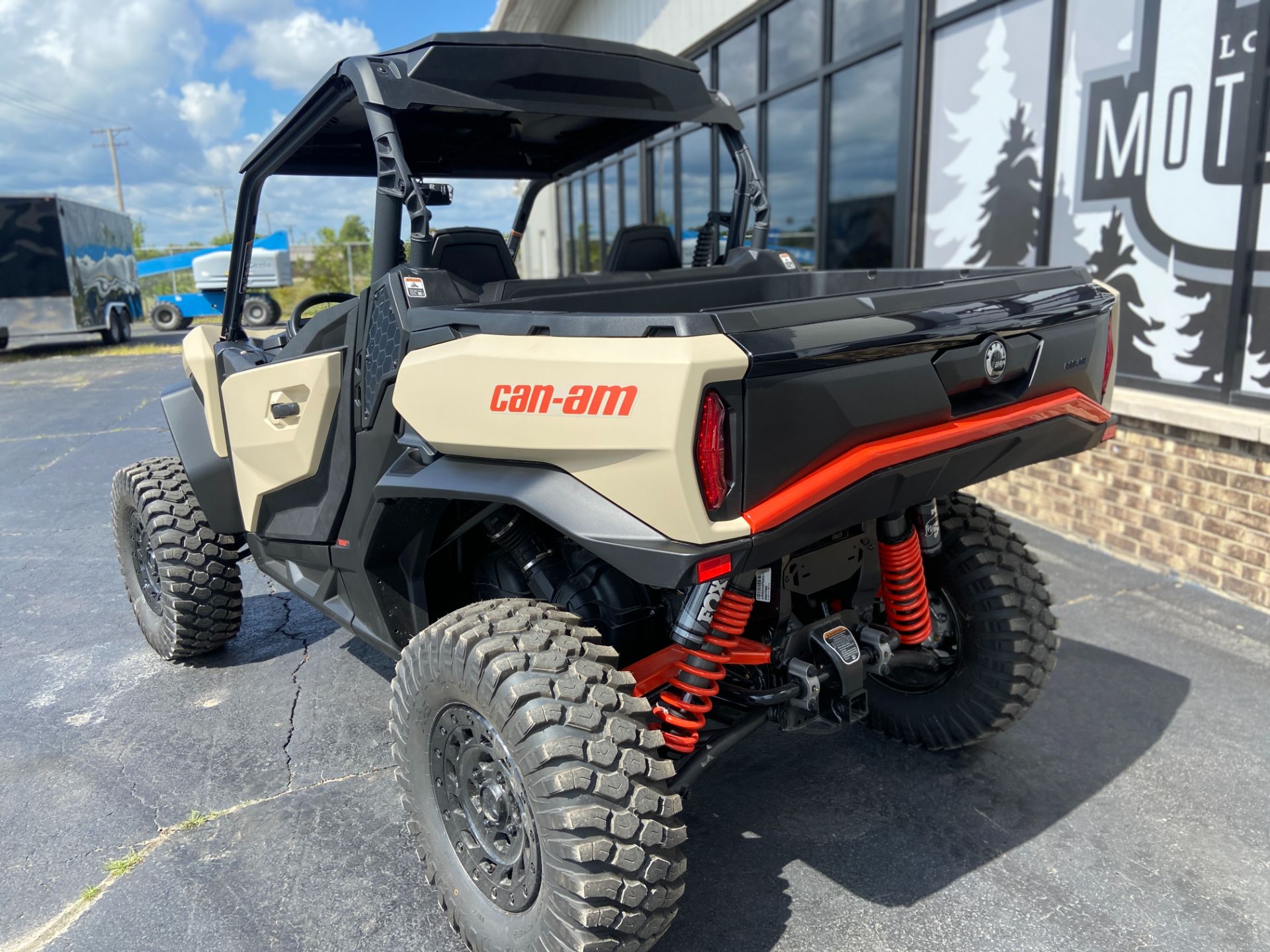 2023 Can-Am Commander XT-P 1000R in Roscoe, Illinois - Photo 6
