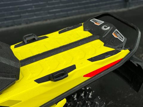 2021 Ski-Doo Renegade X-RS 850 E-TEC ES Ice Ripper XT 1.5 w/ Premium Color Display in Roscoe, Illinois - Photo 13