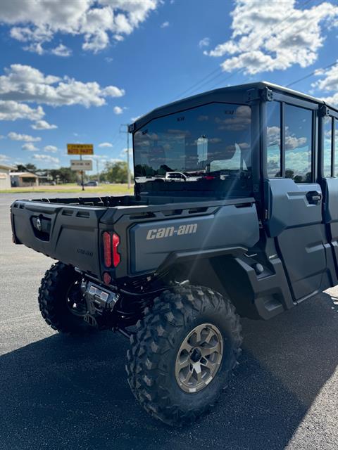 2025 Can-Am Defender MAX Limited in Roscoe, Illinois - Photo 10