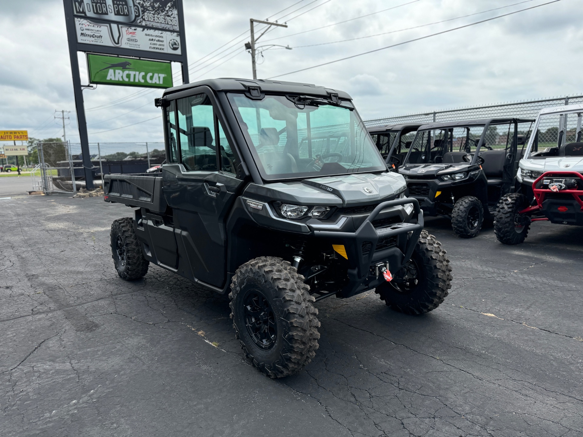 2024 Can-Am Defender PRO Limited in Roscoe, Illinois - Photo 4