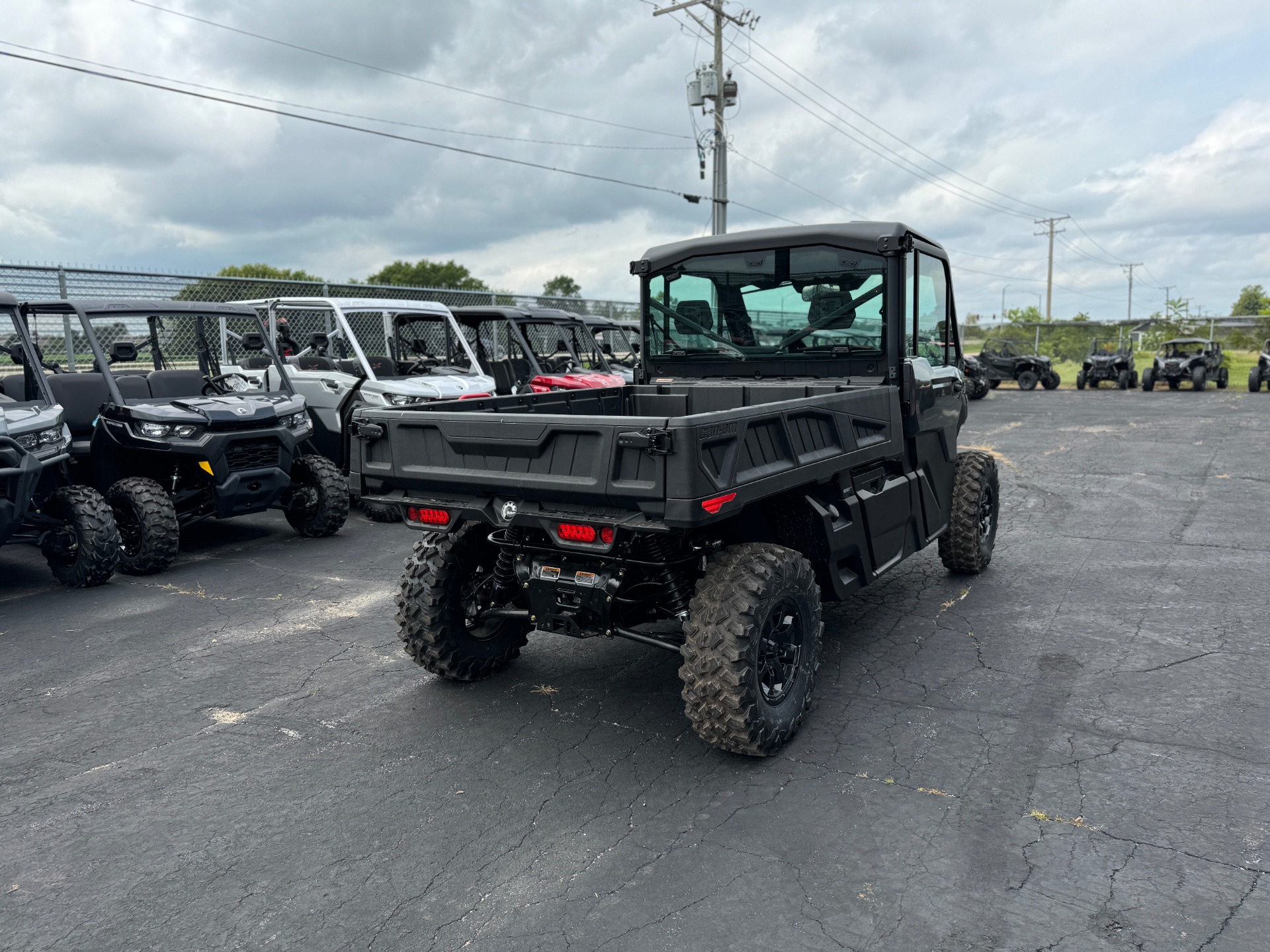 2024 Can-Am Defender PRO Limited in Roscoe, Illinois - Photo 7