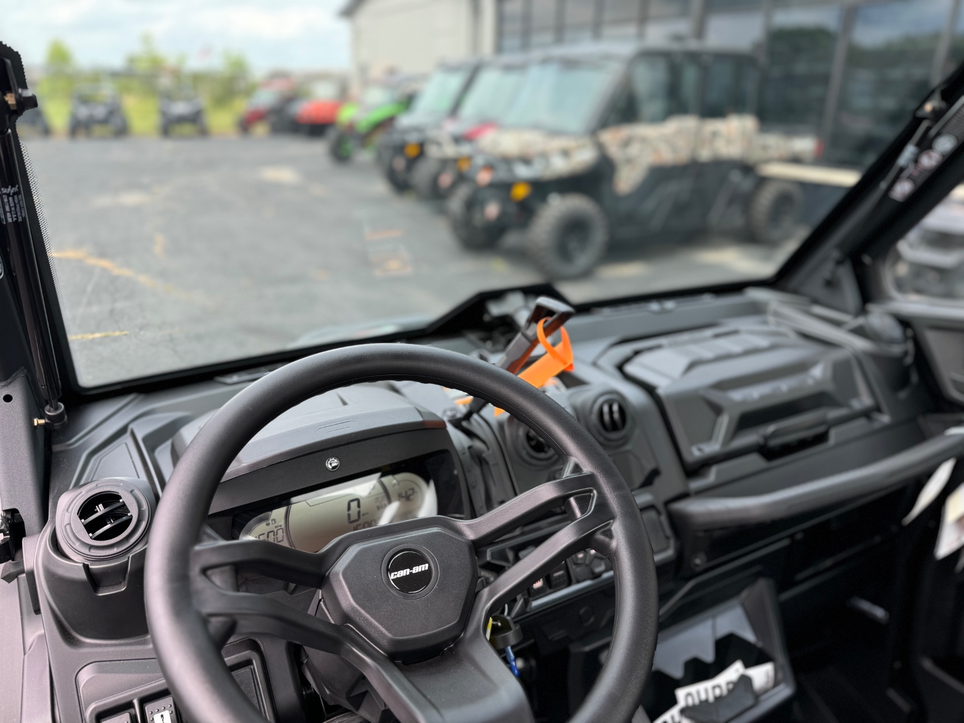 2024 Can-Am Defender PRO Limited in Roscoe, Illinois - Photo 11