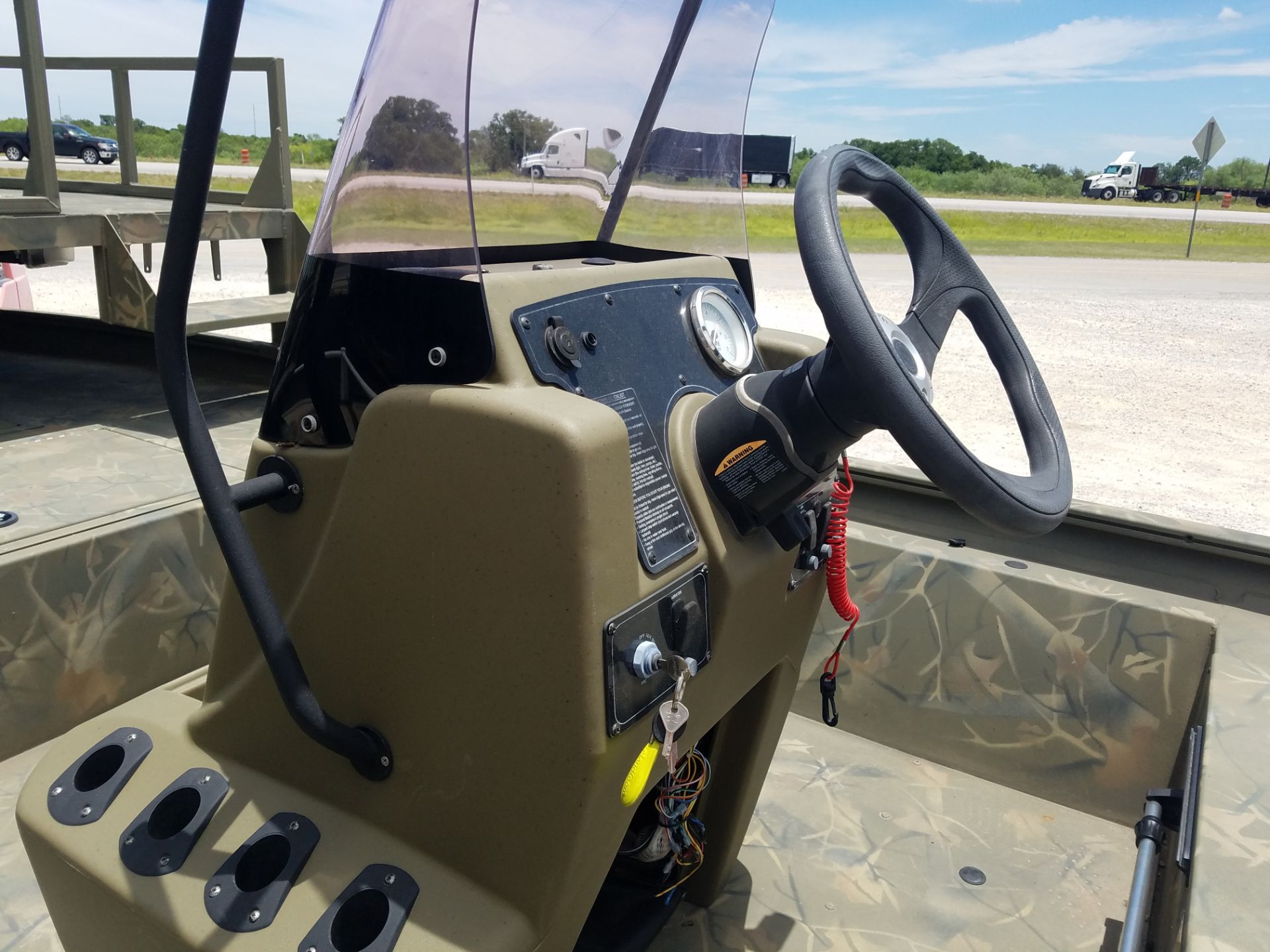 2019 Tracker Grizzly 1860 CC Sportsman in Eastland, Texas - Photo 6