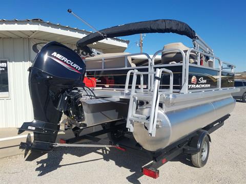 2022 Sun Tracker Bass Buggy 16 XL Select in Eastland, Texas - Photo 2