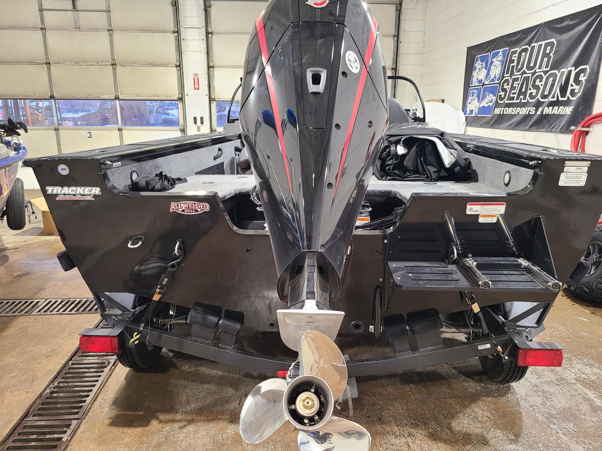 2022 Tracker Targa V-18 WT in Rapid City, South Dakota - Photo 3