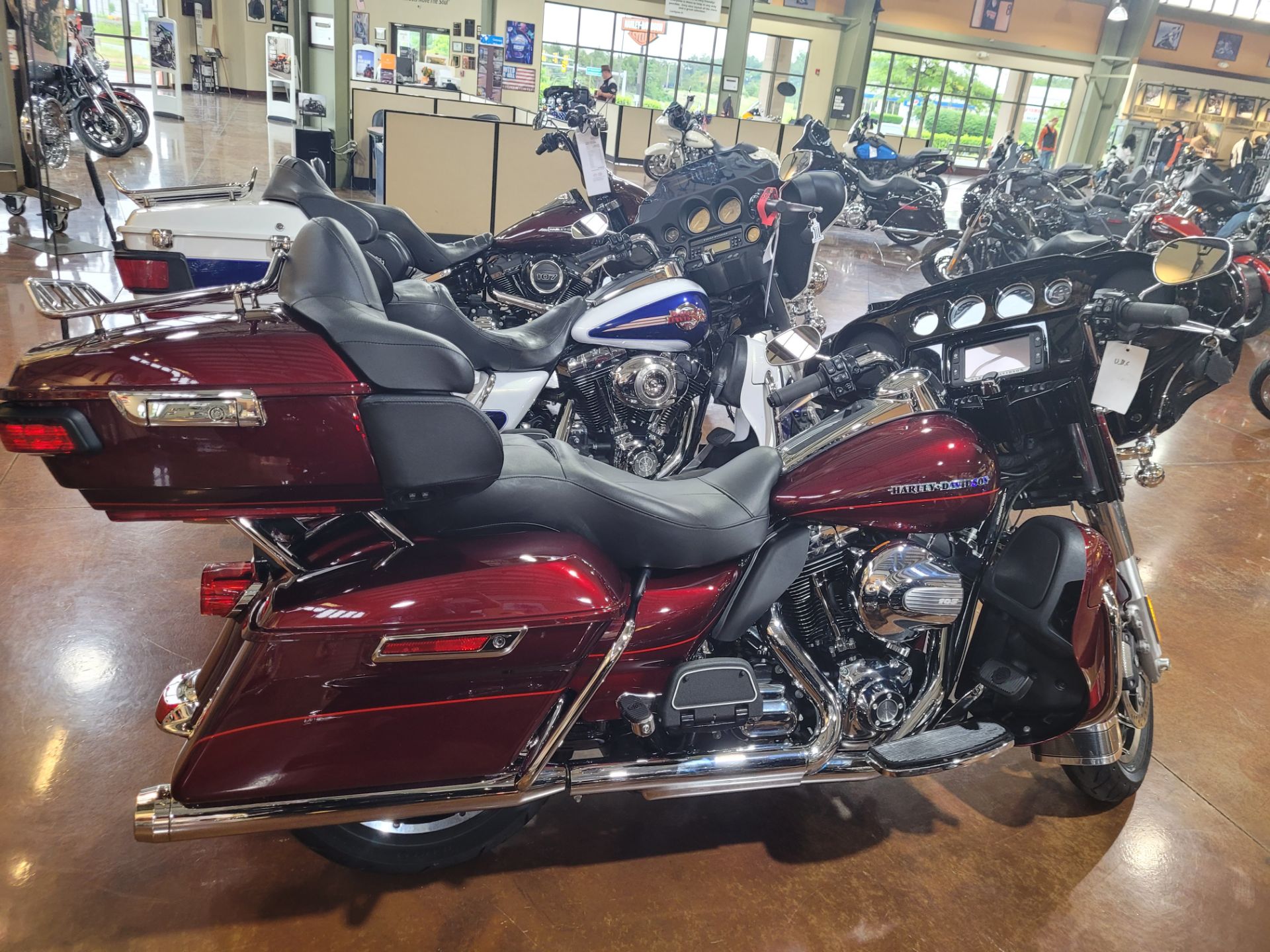 2016 Harley-Davidson Ultra Limited in Winchester, Virginia - Photo 1