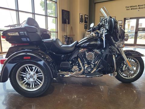 2014 Harley-Davidson Tri Glide Ultra in Winchester, Virginia - Photo 2
