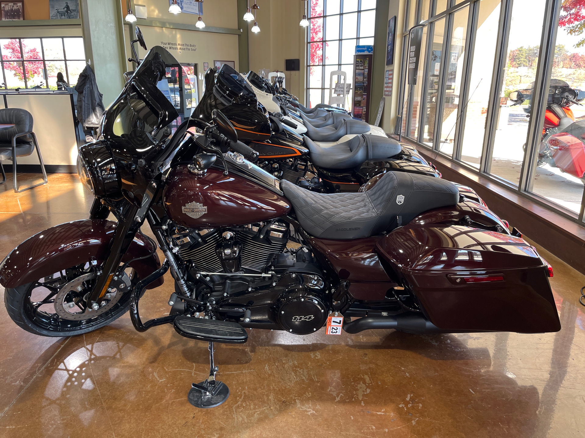 2022 Harley-Davidson Road King® Special in Winchester, Virginia - Photo 2