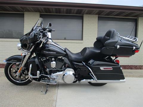 2015 Harley-Davidson Ultra Limited Low in Winterset, Iowa - Photo 2