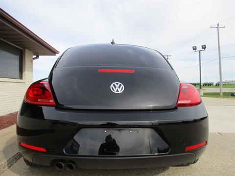 2014 Volkswagen BEETLE i5 in Winterset, Iowa - Photo 8