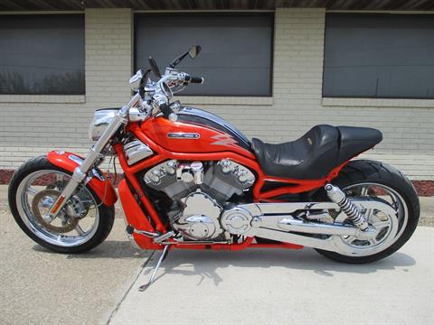 2005 Harley-Davidson VRSCSE Screamin’ Eagle® V-Rod® in Winterset, Iowa - Photo 2