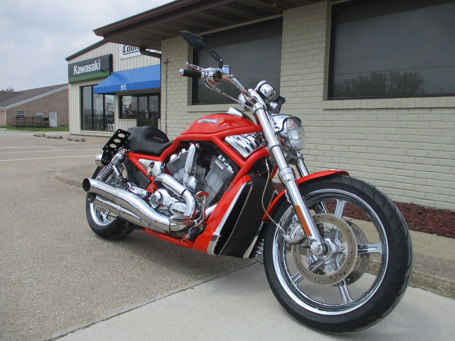 2005 Harley-Davidson VRSCSE Screamin’ Eagle® V-Rod® in Winterset, Iowa - Photo 3