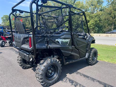 2024 Honda Pioneer 1000-5 in Valparaiso, Indiana - Photo 5