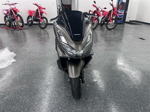 2024 Honda PCX in Valparaiso, Indiana - Photo 3