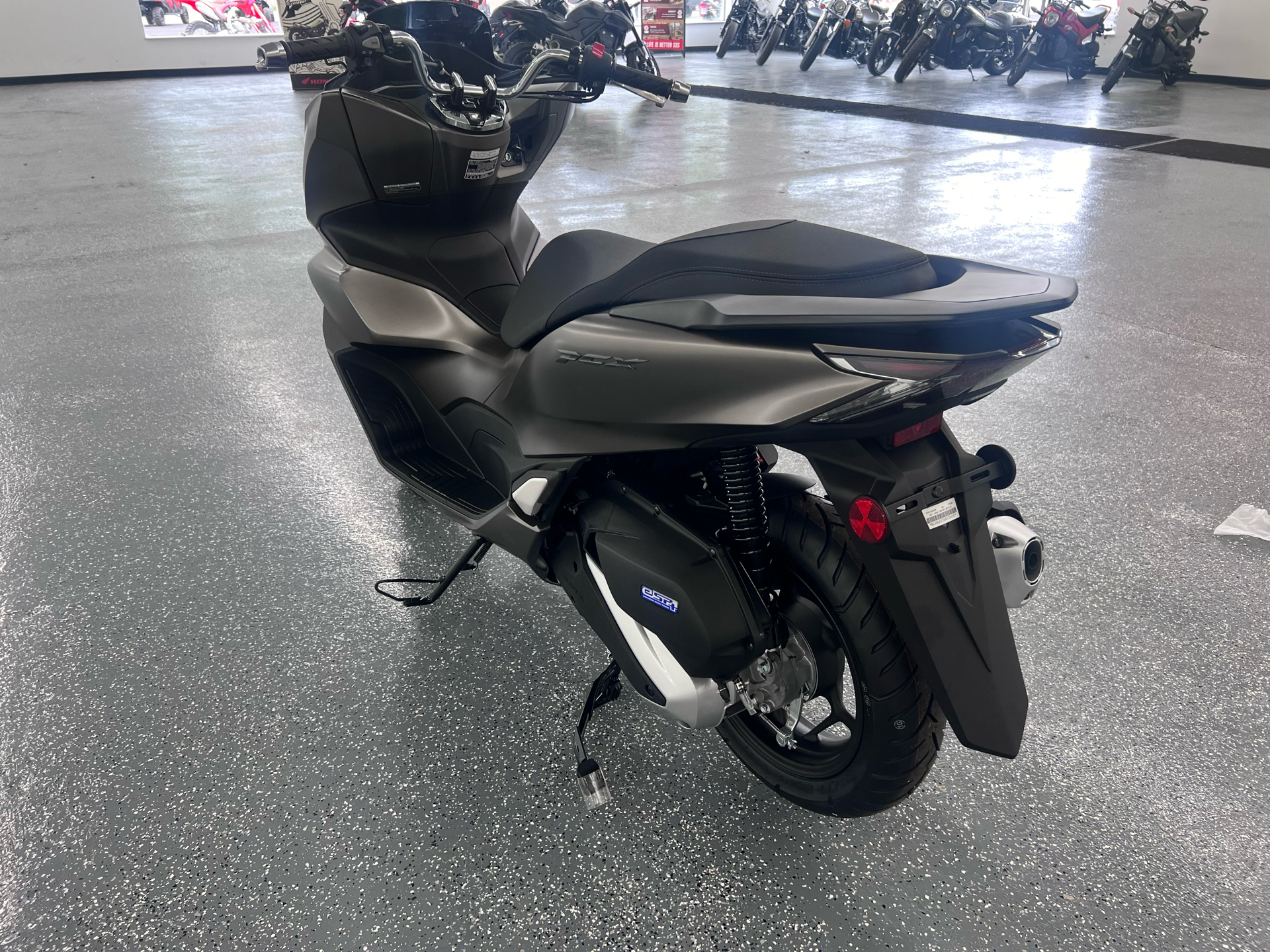 2024 Honda PCX in Valparaiso, Indiana - Photo 8