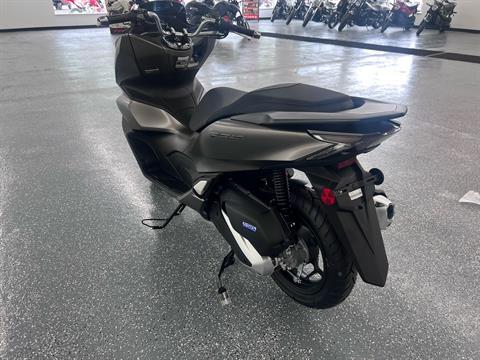 2024 Honda PCX in Valparaiso, Indiana - Photo 8