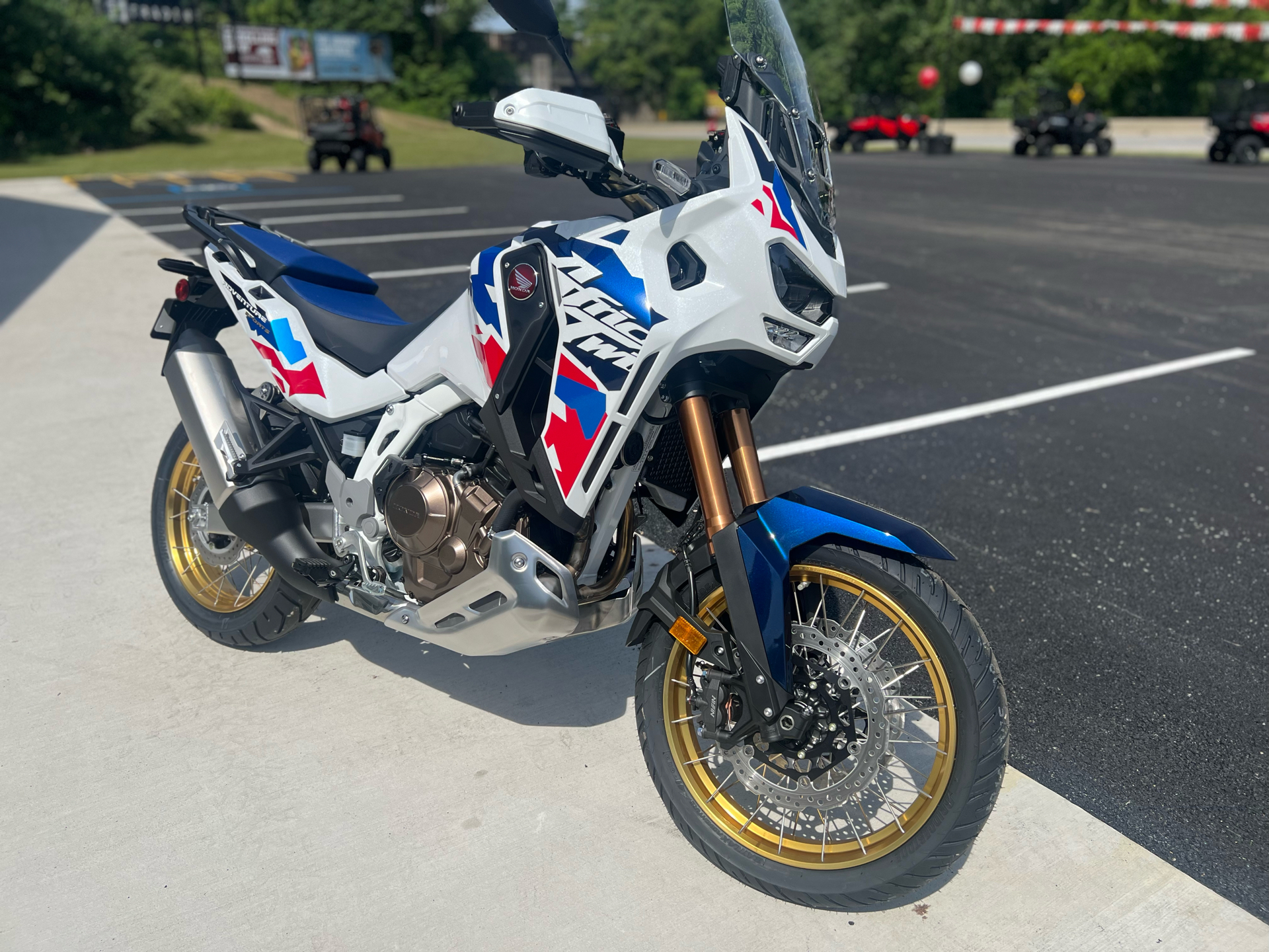 2024 Honda Africa Twin Adventure Sports ES in Valparaiso, Indiana - Photo 2