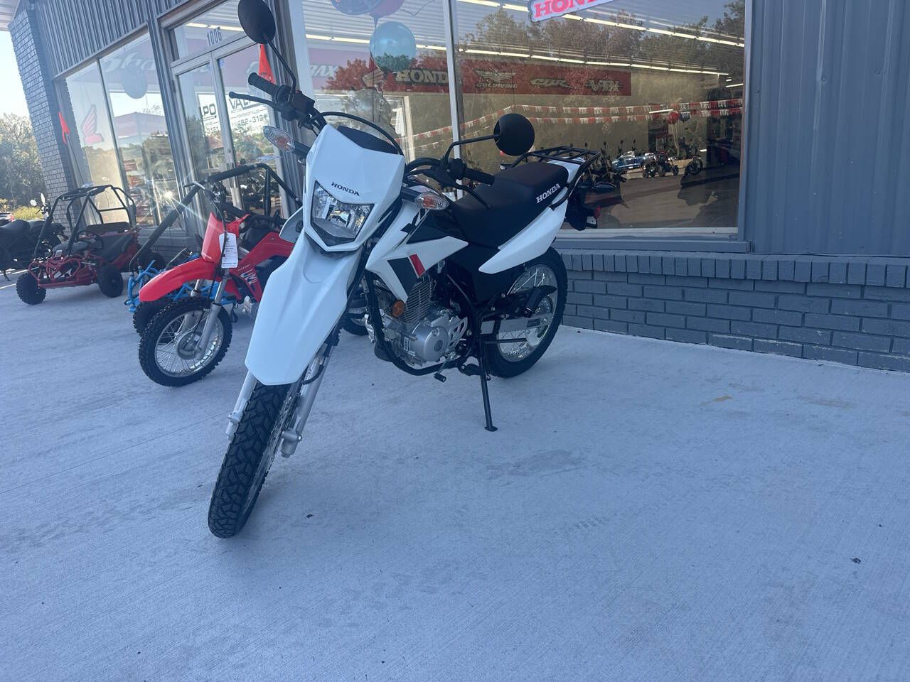 2024 Honda XR150L in Valparaiso, Indiana - Photo 5