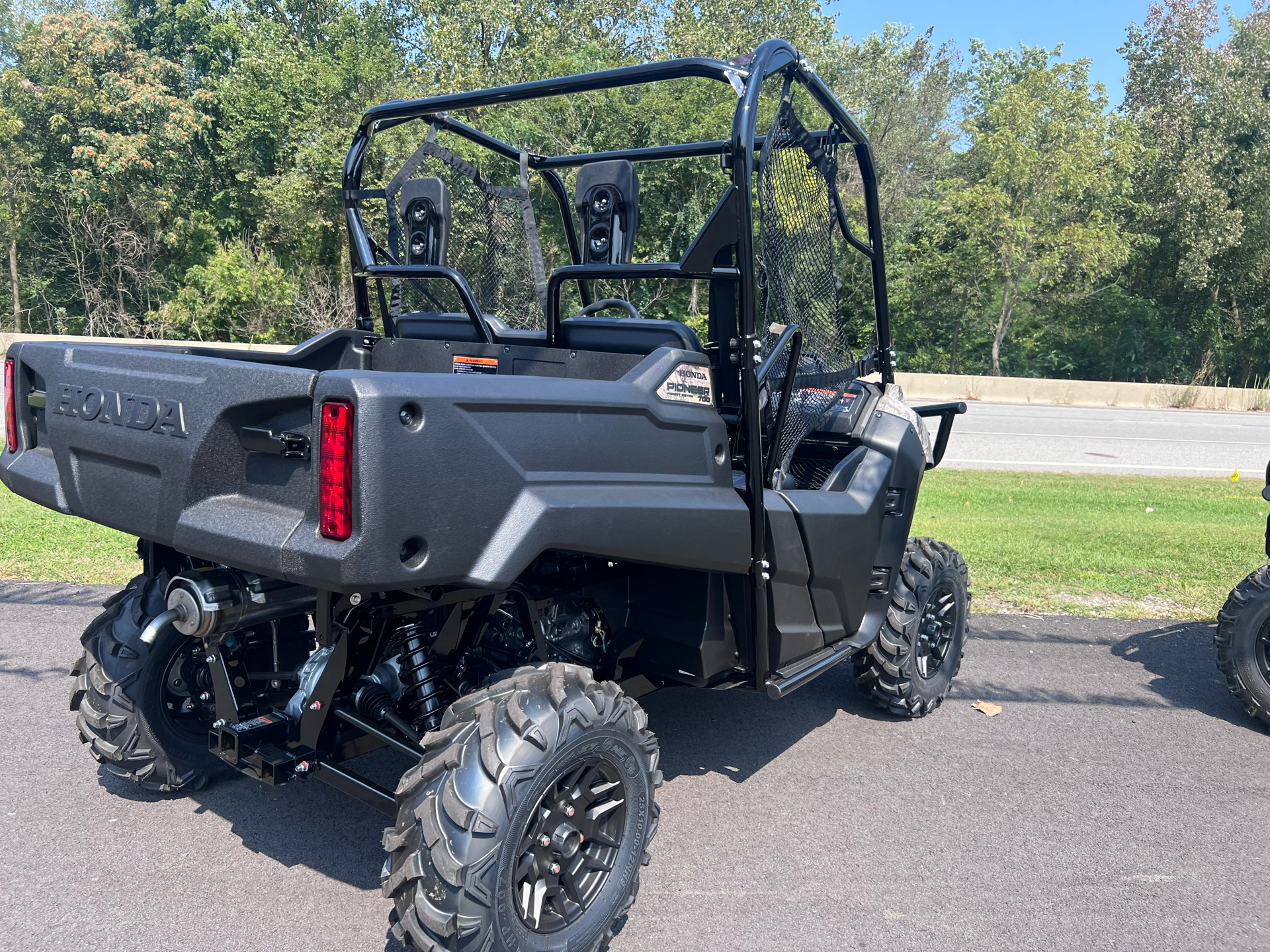 2025 Honda Pioneer 700 Forest in Valparaiso, Indiana - Photo 3