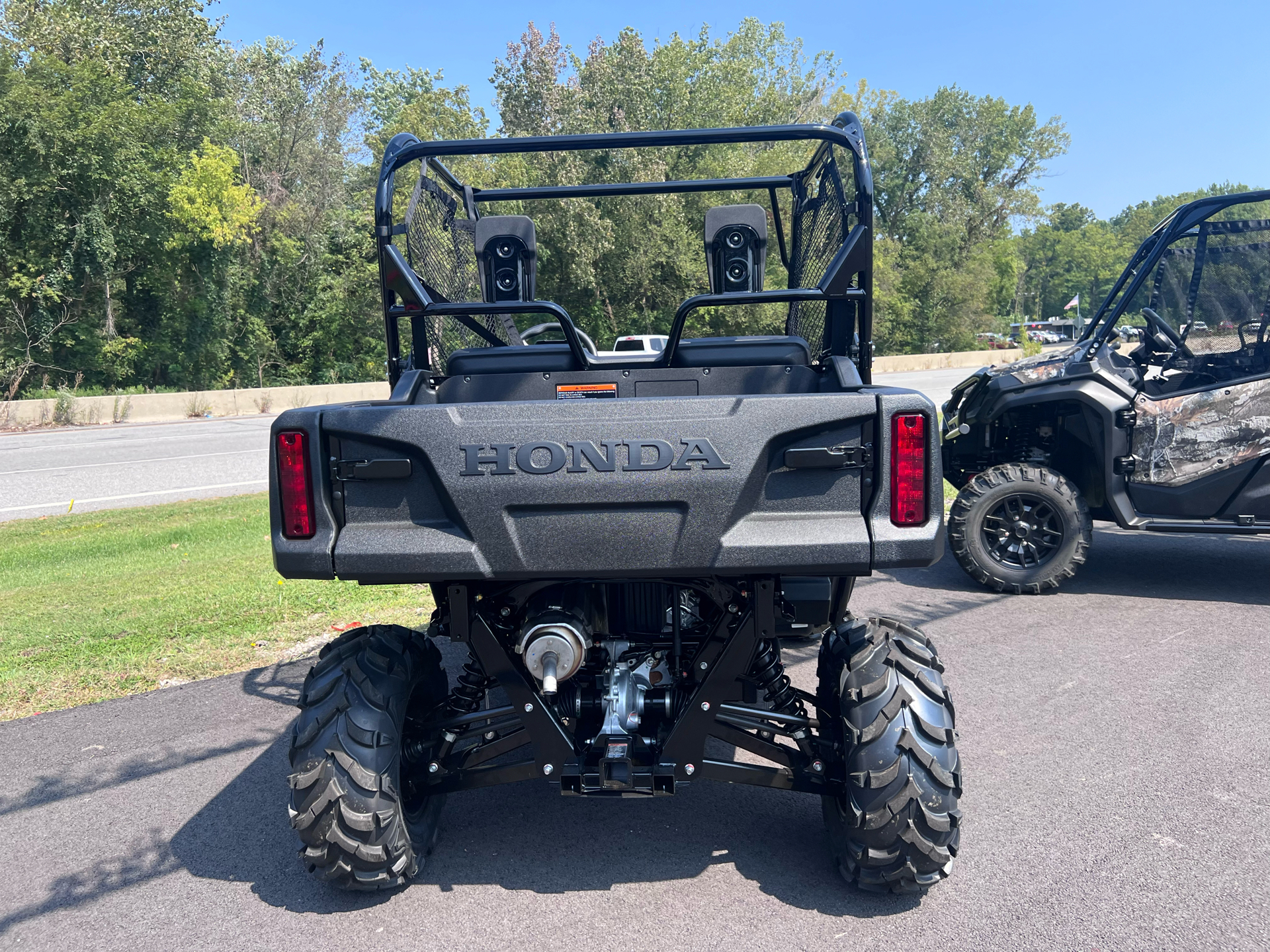 2025 Honda Pioneer 700 Forest in Valparaiso, Indiana - Photo 4