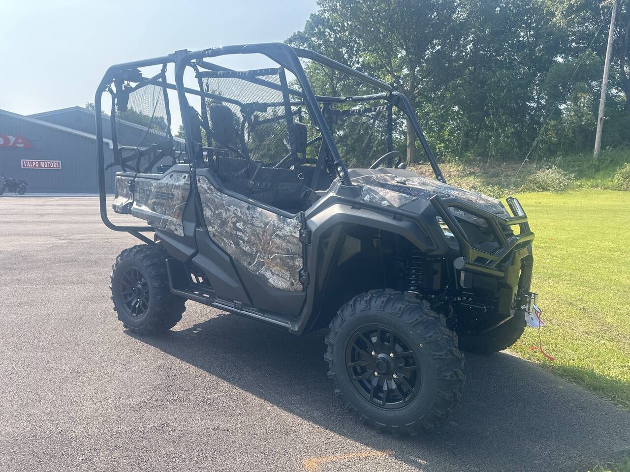 2024 Honda Pioneer 1000-5 Forest in Valparaiso, Indiana - Photo 11