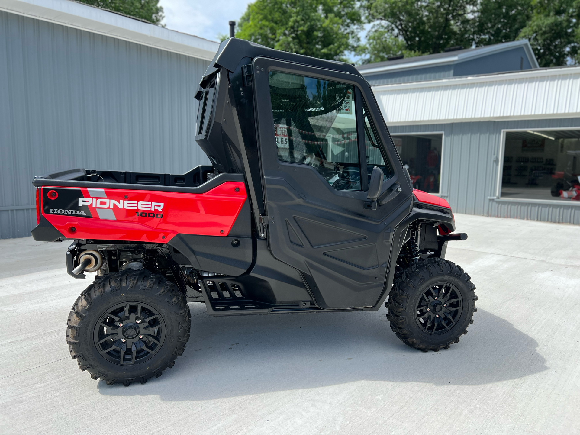 2023 Honda Pioneer 1000 Deluxe in Valparaiso, Indiana - Photo 6