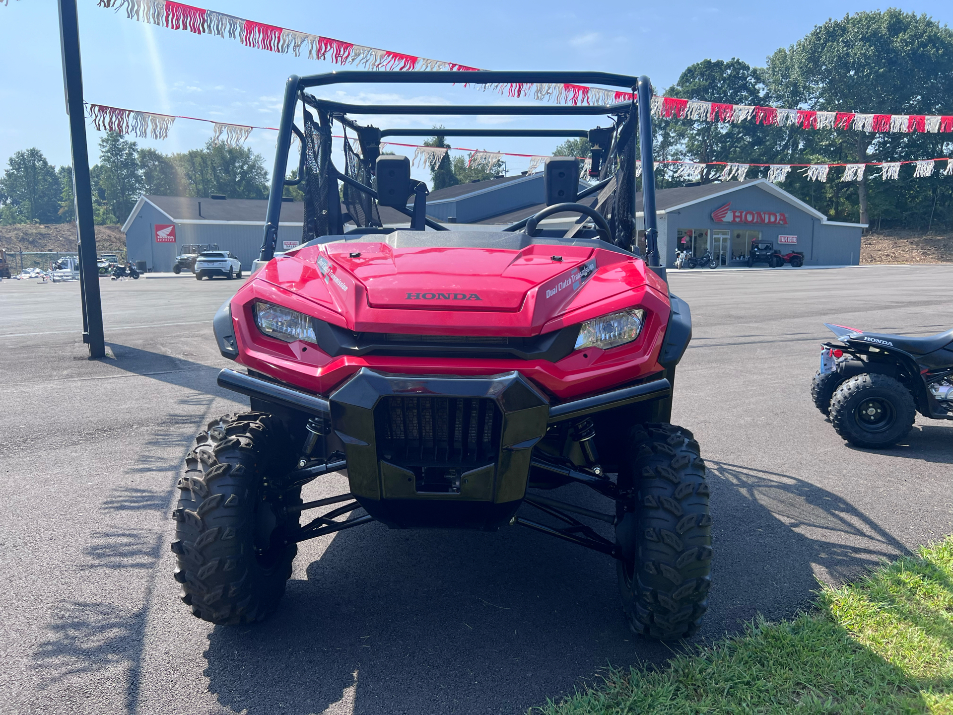 2024 Honda Pioneer 1000-5 Deluxe in Valparaiso, Indiana - Photo 3