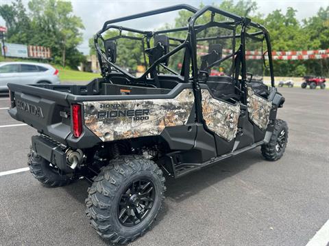 2024 Honda Pioneer 1000-6 Deluxe Crew in Valparaiso, Indiana - Photo 7