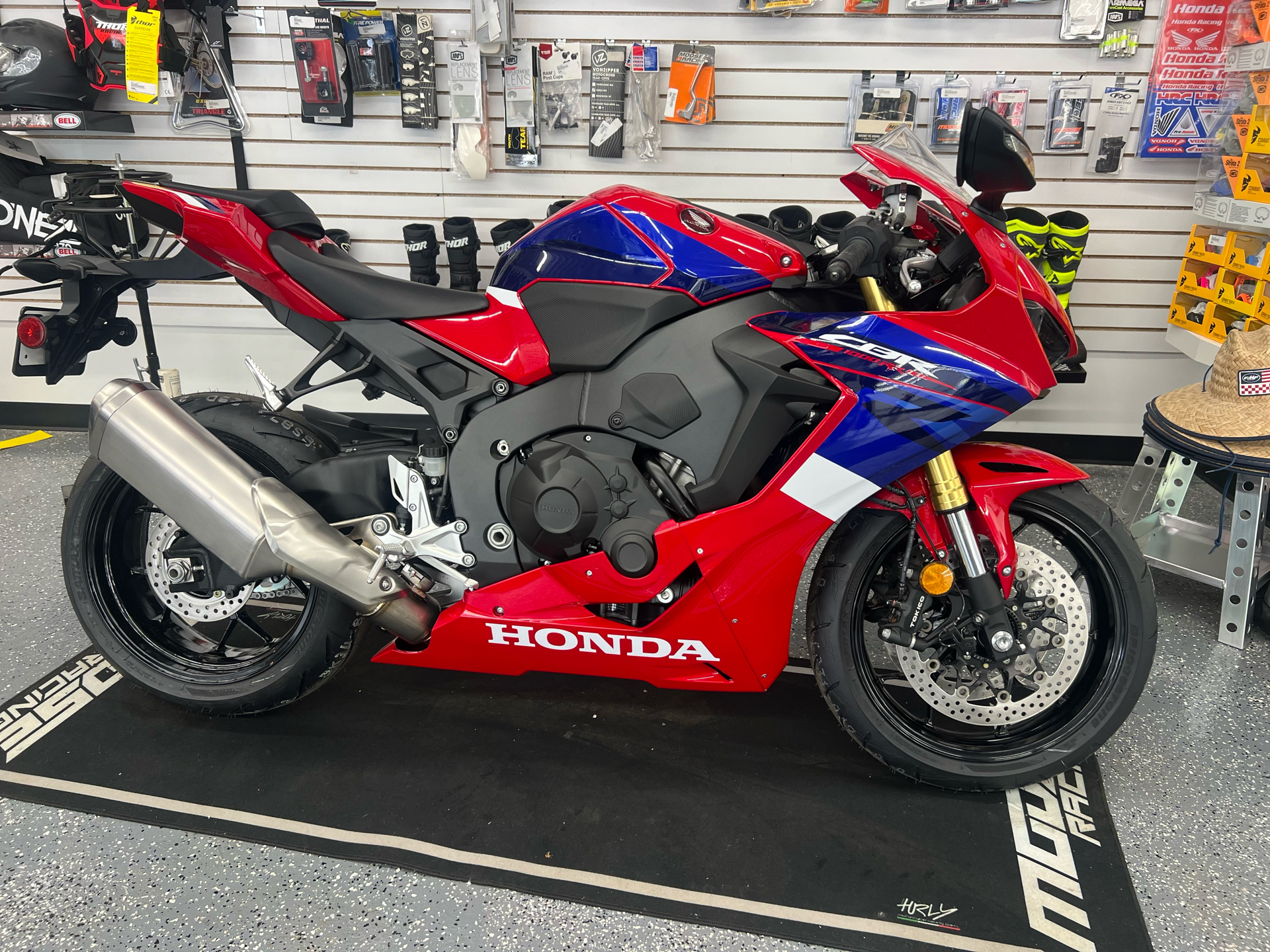 2024 Honda CBR1000RR in Valparaiso, Indiana - Photo 1