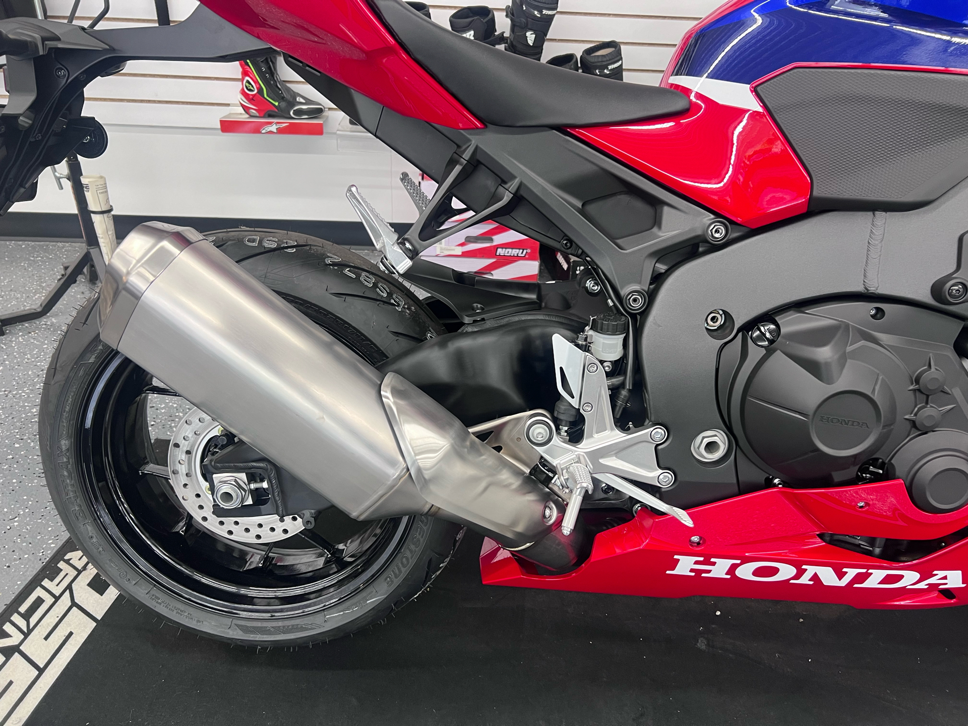 2024 Honda CBR1000RR in Valparaiso, Indiana - Photo 18