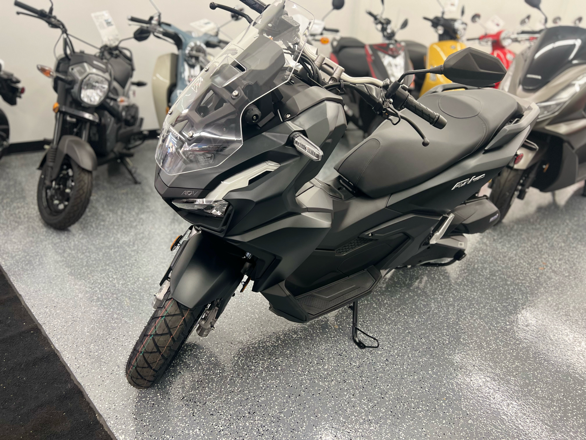 2025 Honda ADV160 in Valparaiso, Indiana - Photo 3