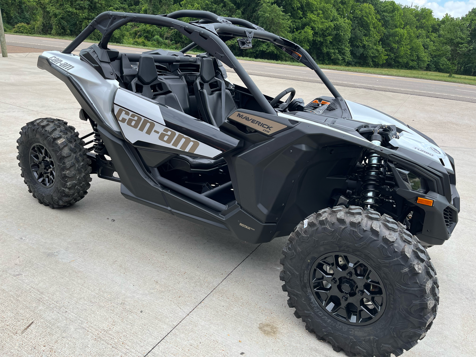 2023 Can-Am Maverick X3 DS Turbo 64 in Leland, Mississippi - Photo 1