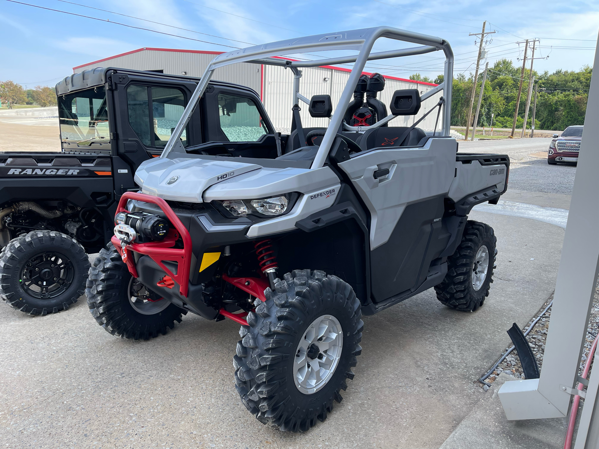2024 Can-Am Defender X MR With Half Doors HD10 in Leland, Mississippi - Photo 1