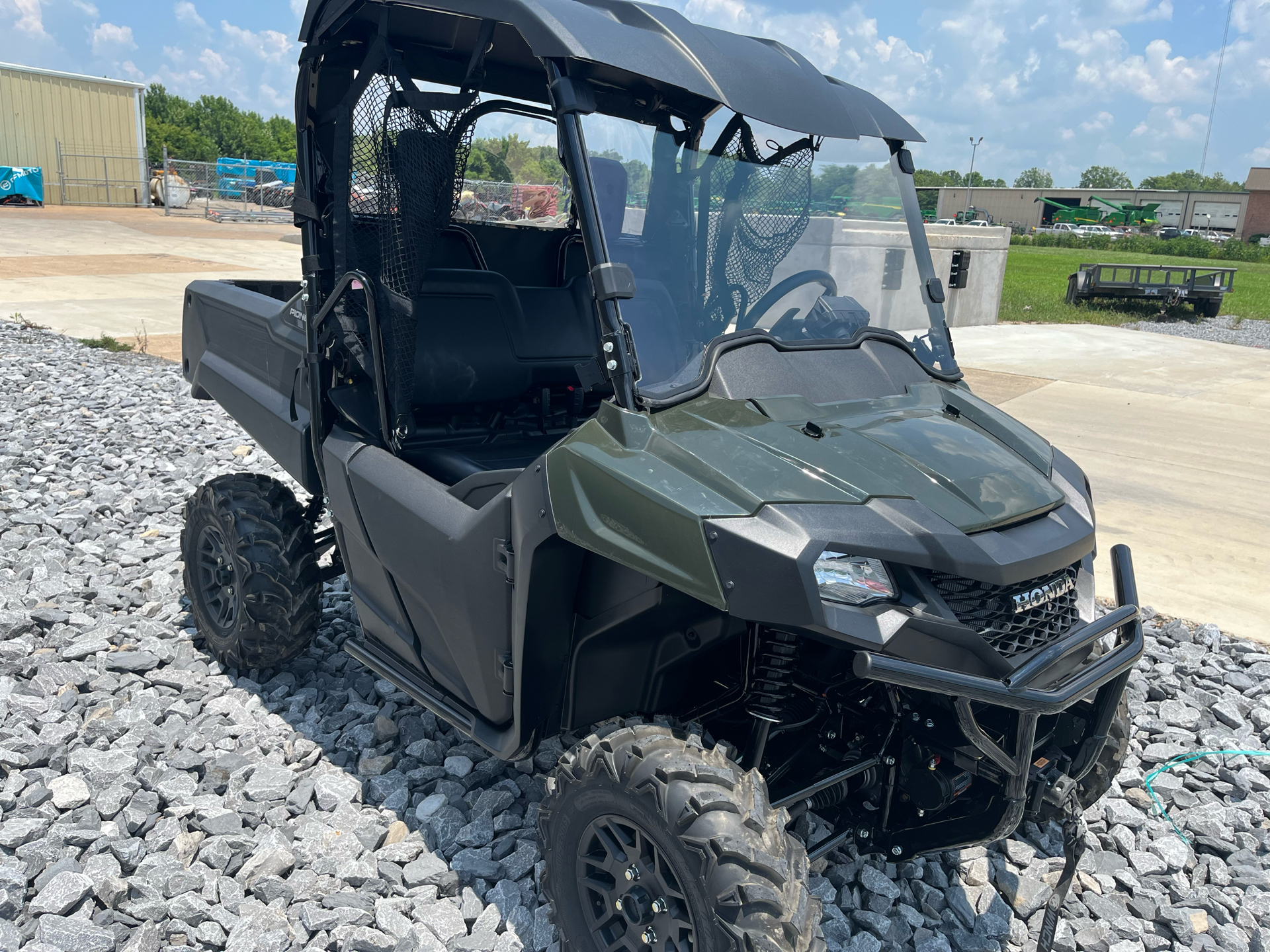 2025 Honda Pioneer 700 Deluxe in Leland, Mississippi - Photo 1