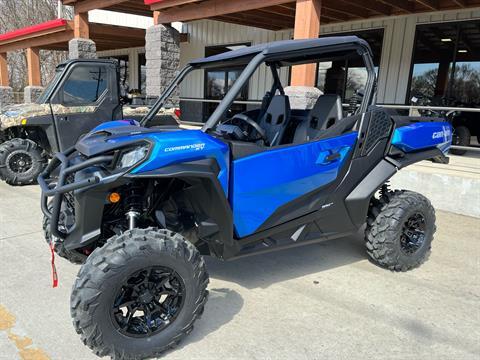 2023 Can-Am Commander XT 700 in Leland, Mississippi - Photo 1