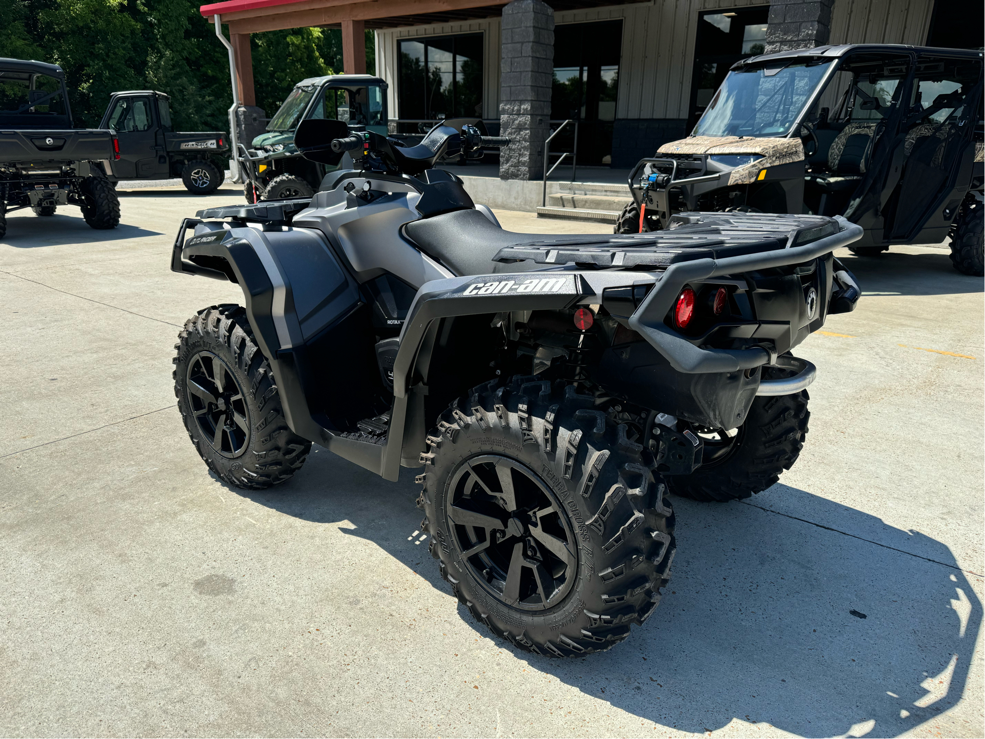 2024 Can-Am Outlander XT 850 in Leland, Mississippi - Photo 9