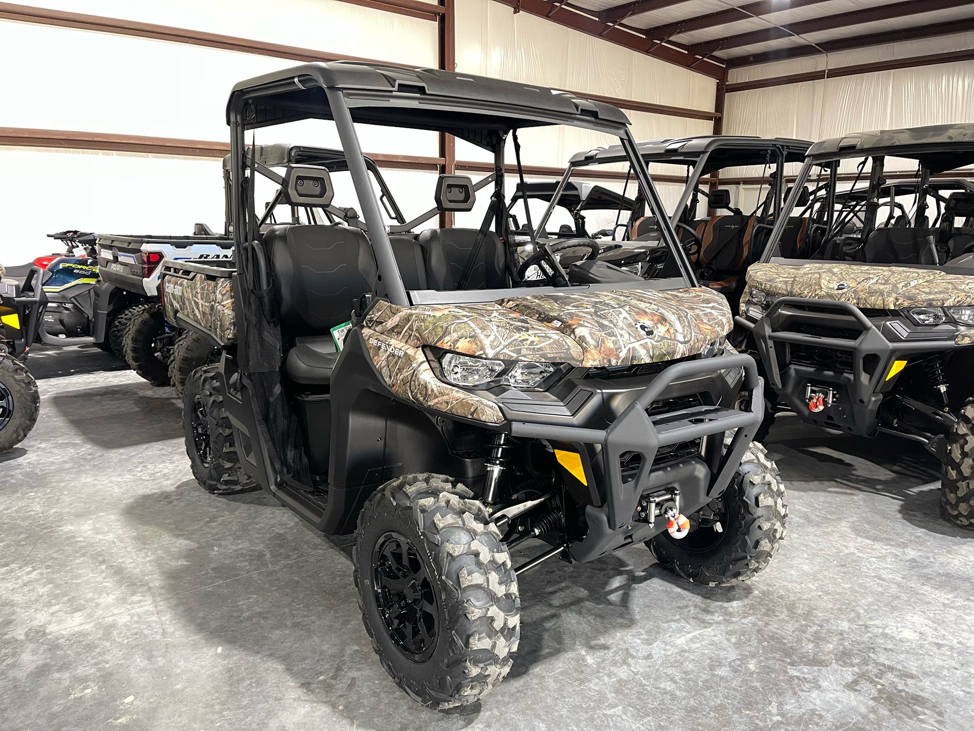 2024 Can-Am Defender XT HD9 in Leland, Mississippi - Photo 1