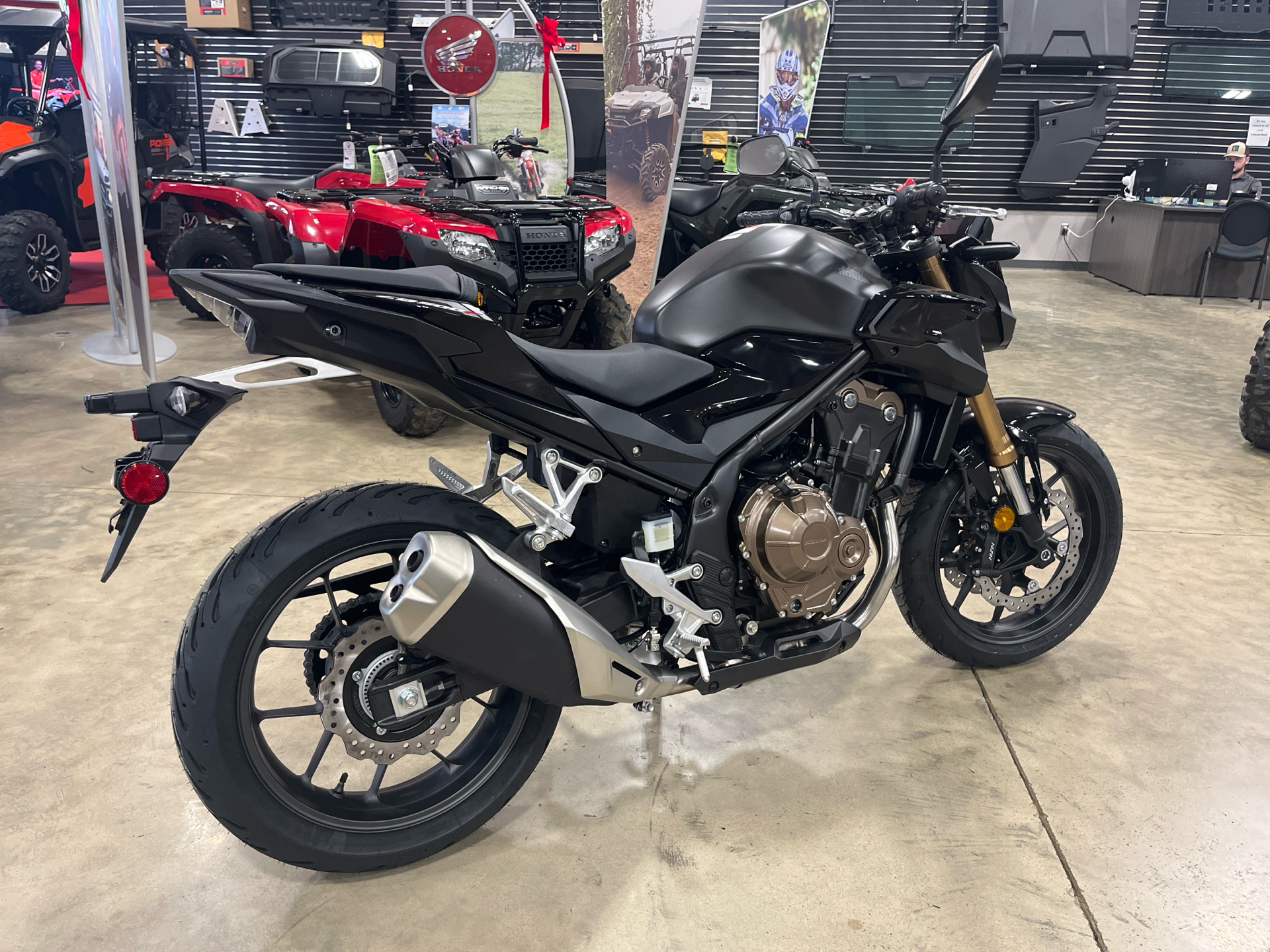 2023 Honda CB500F ABS in Leland, Mississippi - Photo 3