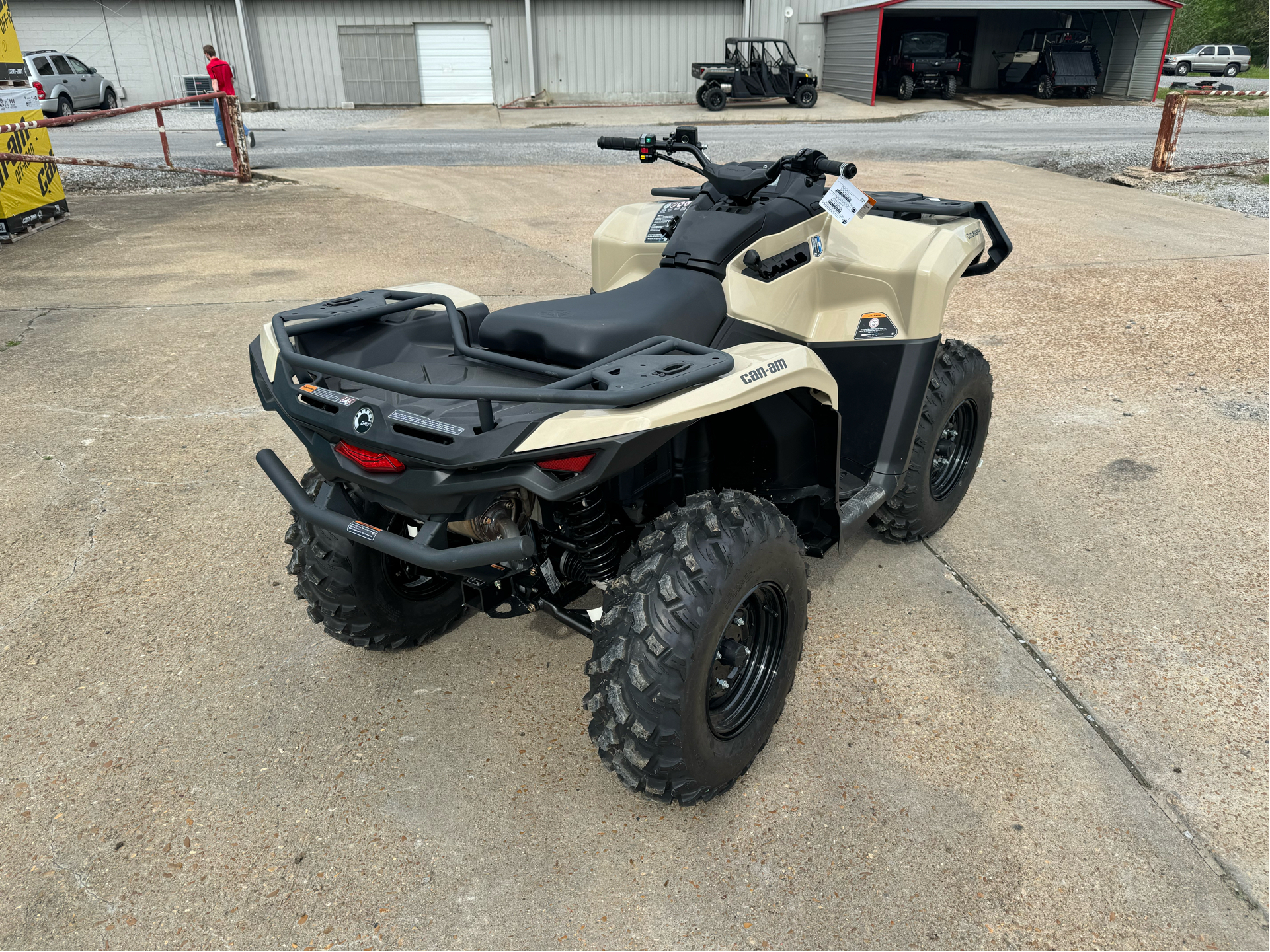 2024 Can-Am Outlander PRO HD7 in Leland, Mississippi - Photo 3