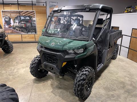 2023 Can-Am Defender PRO DPS HD10 in Leland, Mississippi - Photo 2