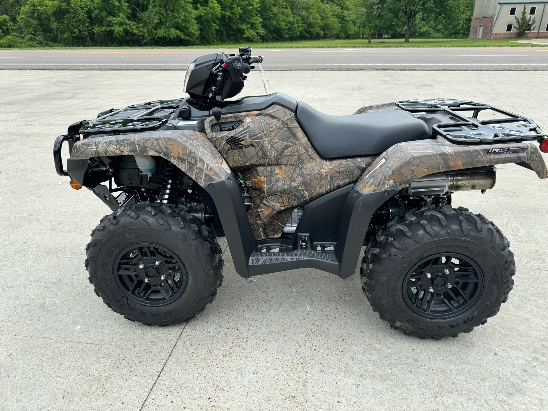 2024 Honda FourTrax Foreman Rubicon 4x4 Automatic DCT EPS Deluxe in Leland, Mississippi - Photo 2