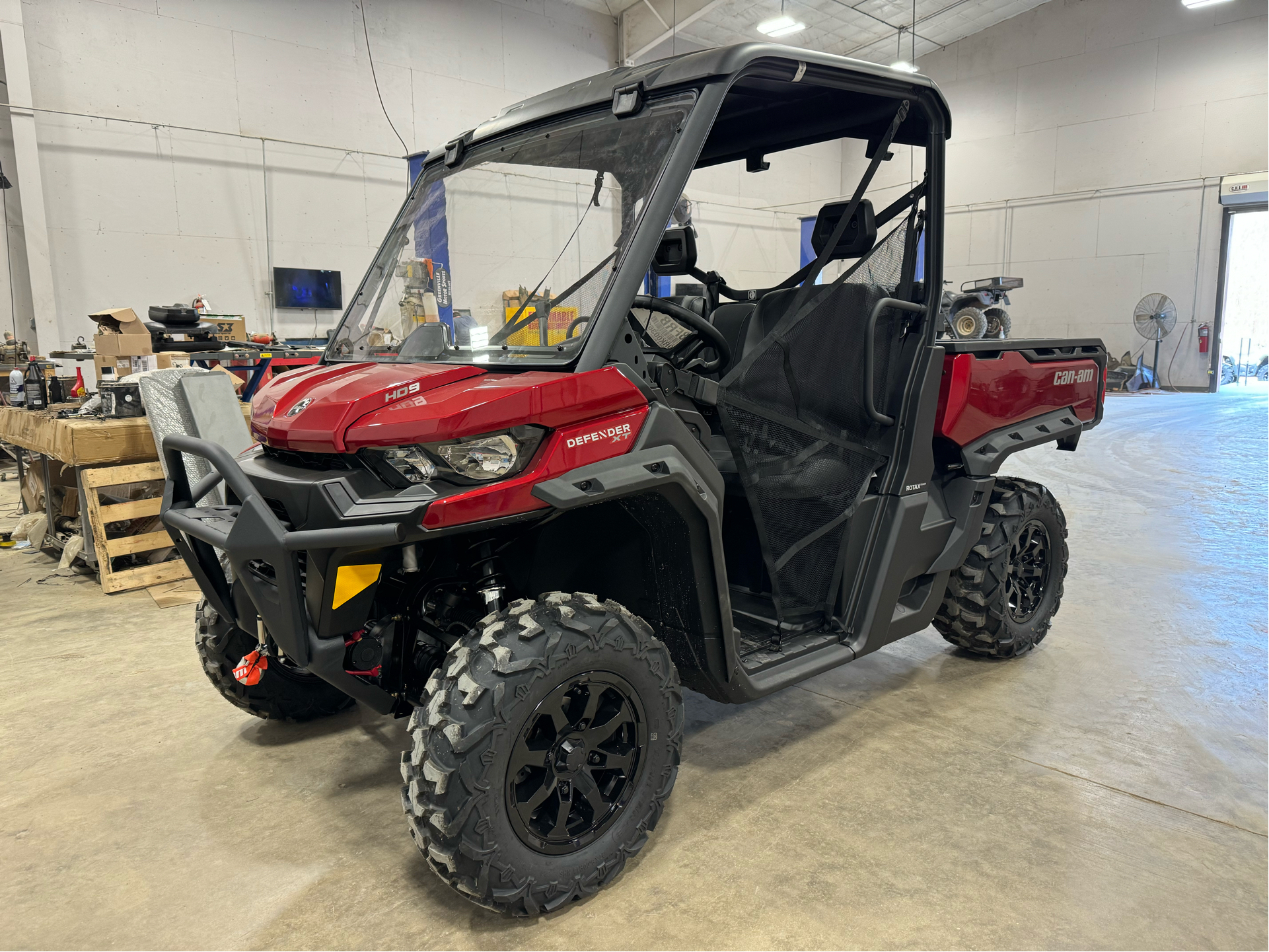 2024 Can-Am Defender XT HD9 in Leland, Mississippi - Photo 1
