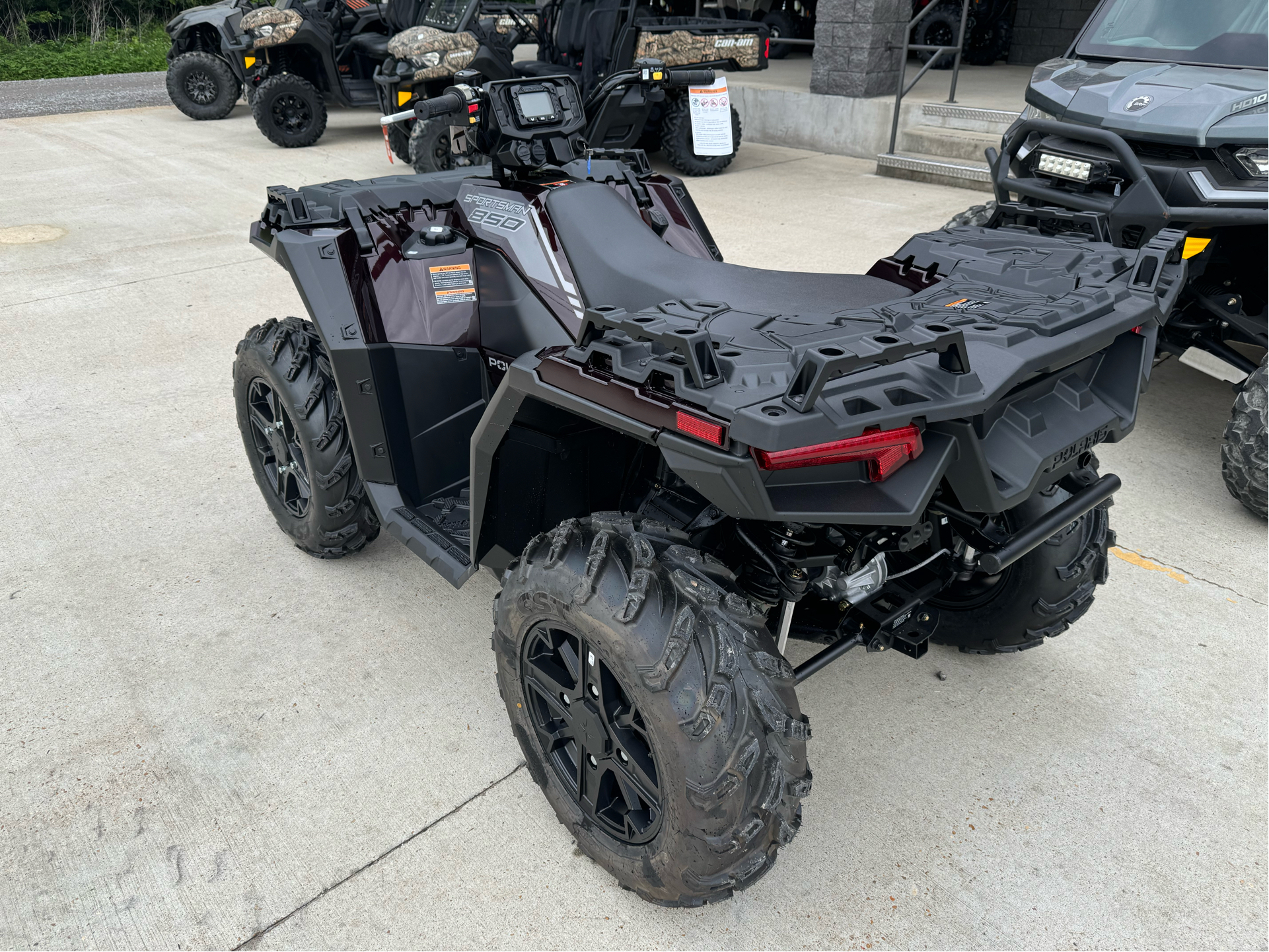 2024 Polaris Sportsman 850 Premium in Leland, Mississippi - Photo 2