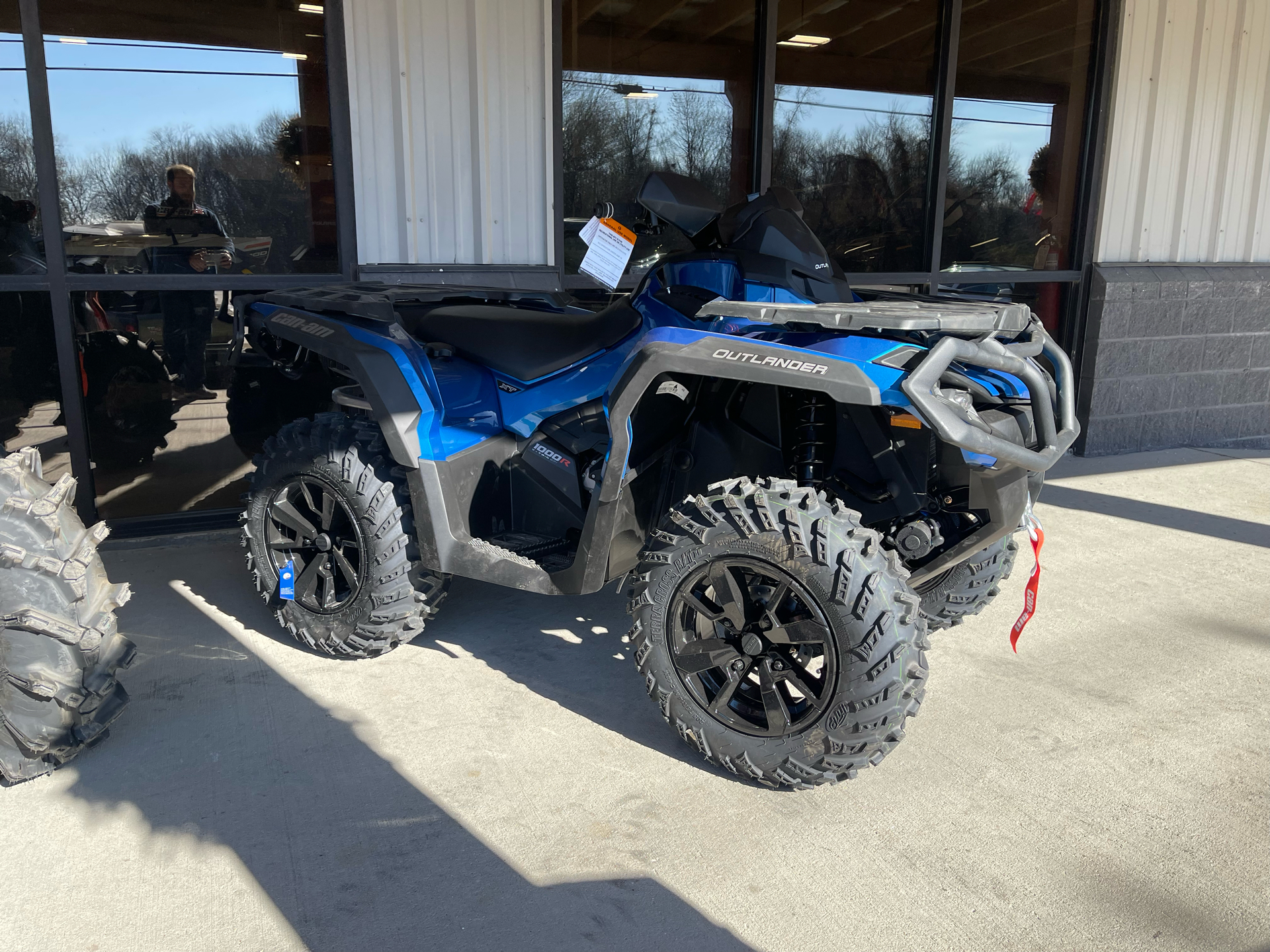 2023 Can-Am Outlander XT 1000R in Leland, Mississippi - Photo 2