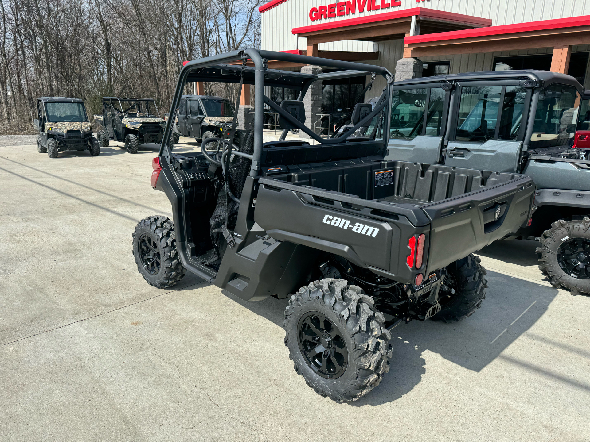 2024 Can-Am Defender DPS HD10 in Leland, Mississippi - Photo 2