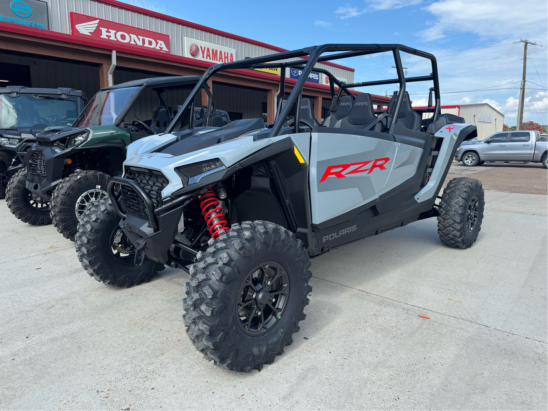 2025 Polaris RZR XP 4 1000 Premium in Leland, Mississippi - Photo 1