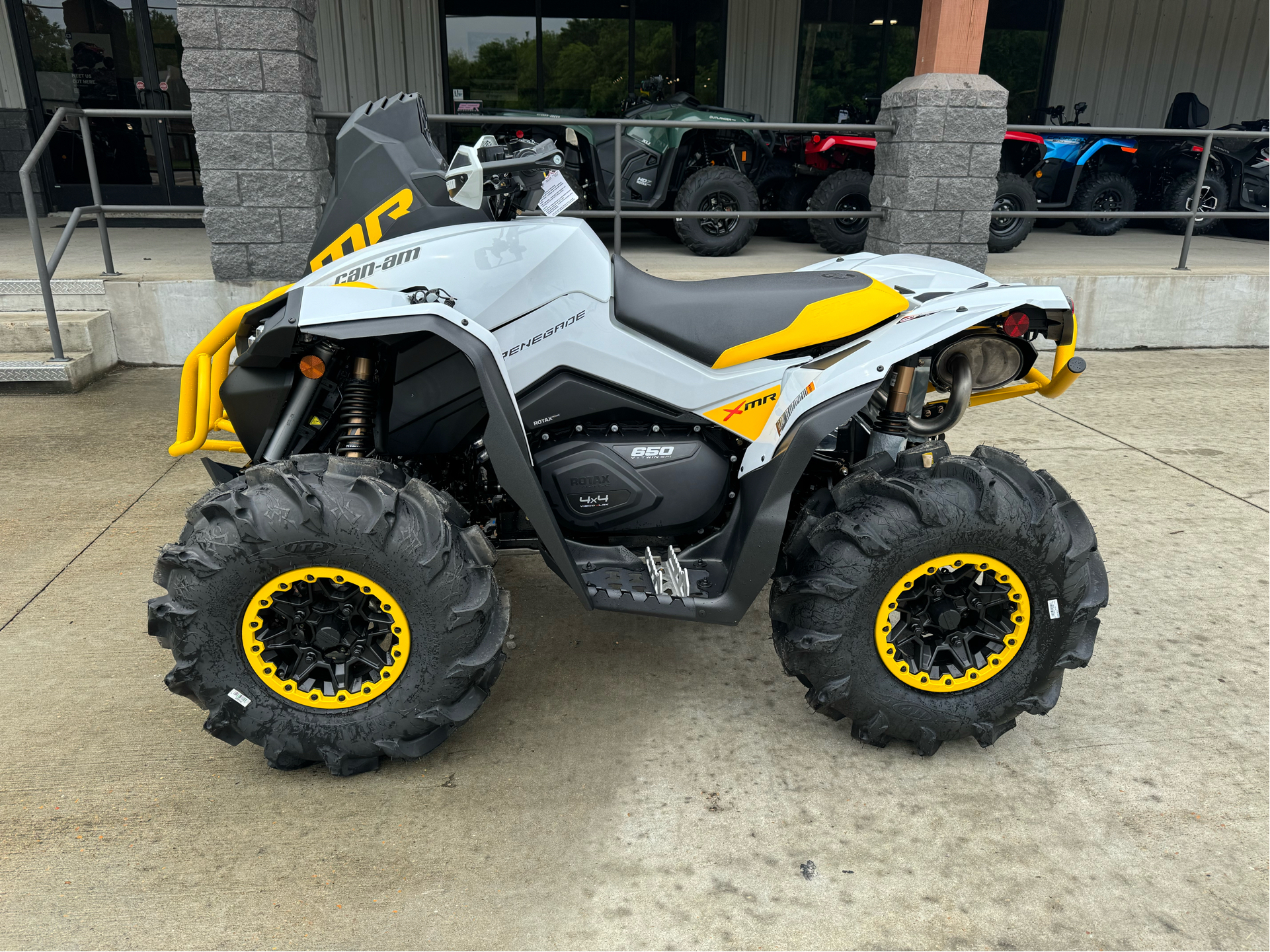 2024 Can-Am Renegade X MR 650 in Leland, Mississippi - Photo 2