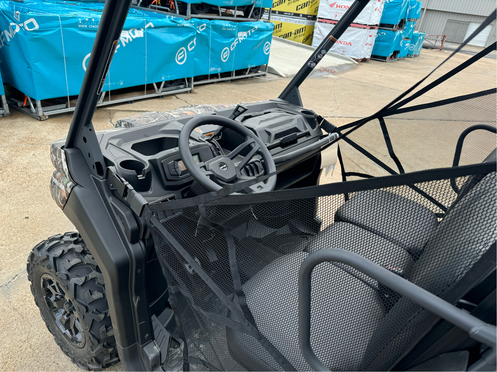 2024 Can-Am Defender DPS HD7 in Leland, Mississippi - Photo 3