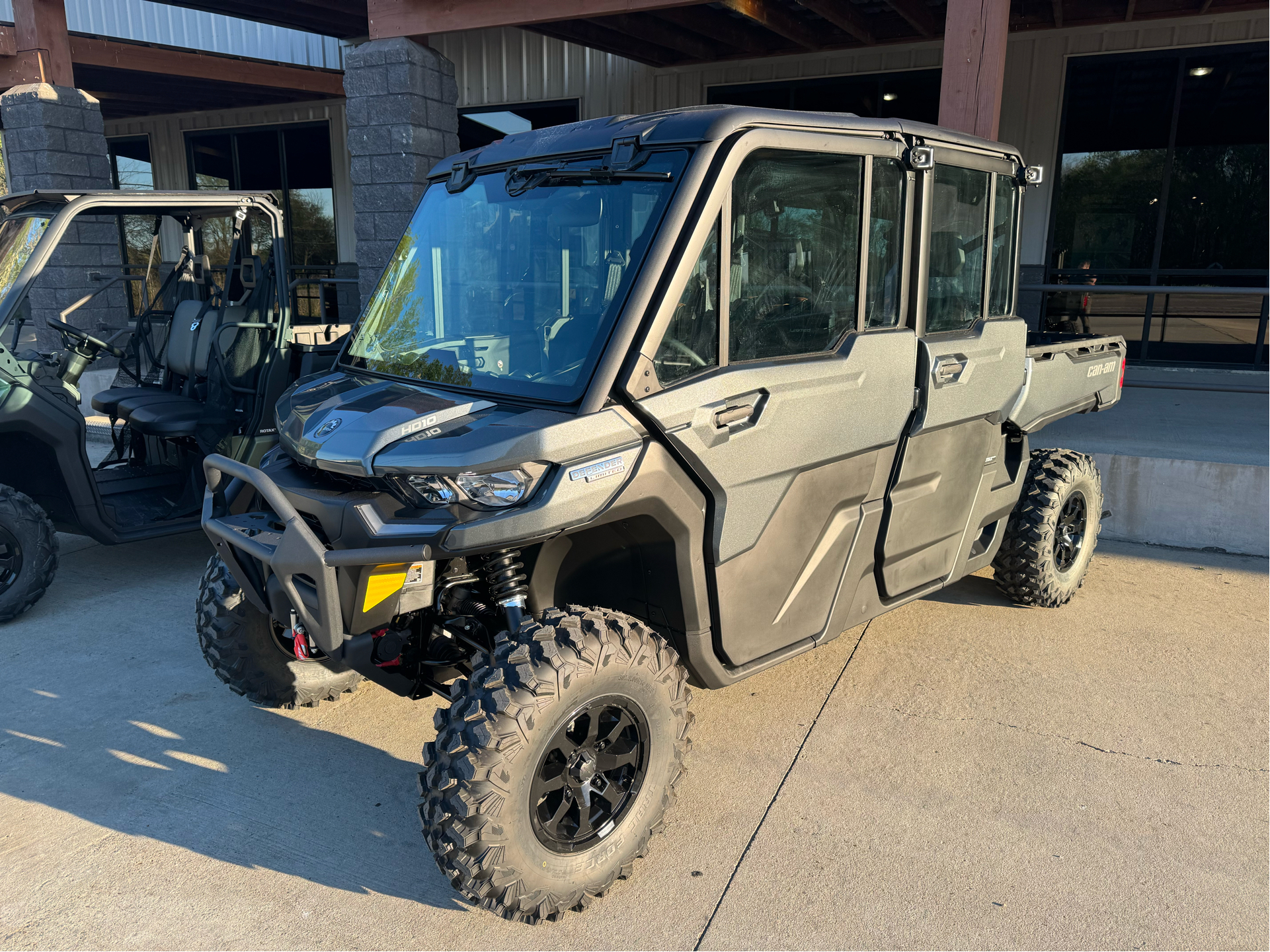 2024 Can-Am Defender MAX Limited in Leland, Mississippi - Photo 1