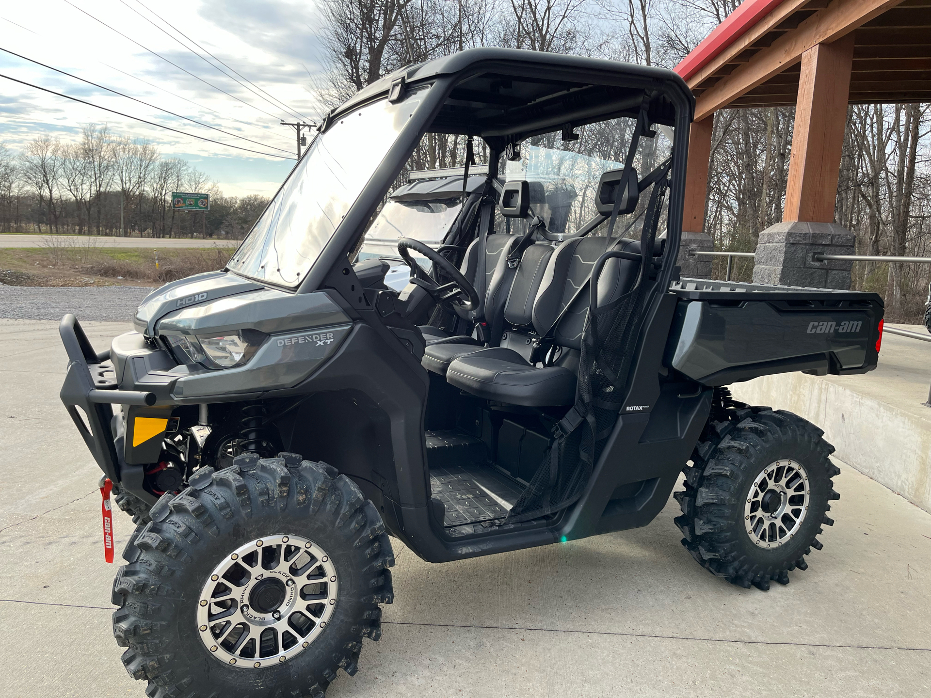 2023 Can-Am Defender XT HD10 in Leland, Mississippi - Photo 1